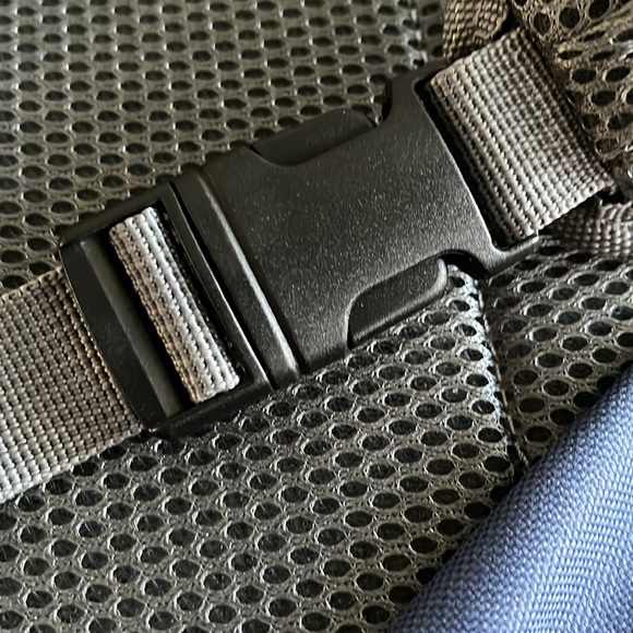 Disney Cruise Line Castaway club over the shoulder backpack w/DCL medium tote - Picture 5 of 14